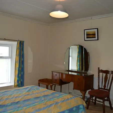 Abbey Farmhouse *